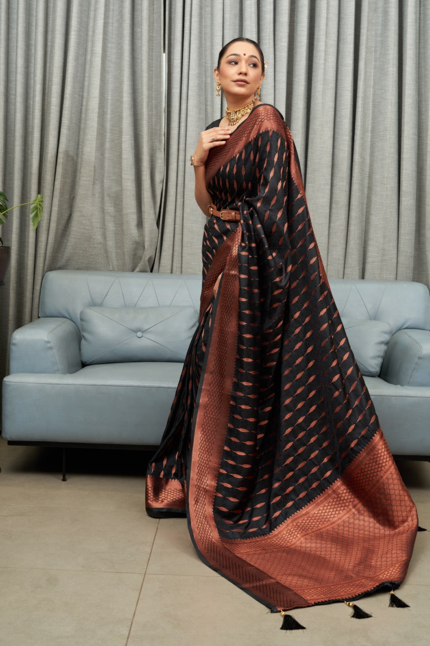 Admirable Black Soft Silk Saree With Lissome Blouse Piece