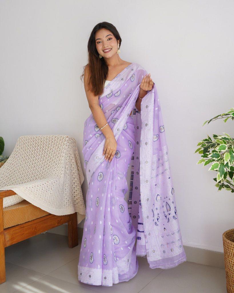 Mesmeric Lavender Cotton Silk Saree With Precious Blouse Piece