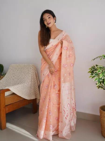 Blissful Peach Cotton Silk Saree With Lovely Blouse Piece