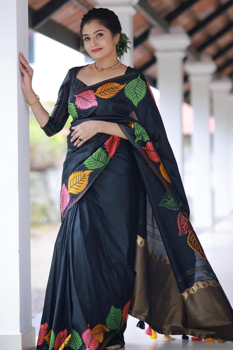 Girlish Black Soft Silk Saree With Beautiful Blouse Piece