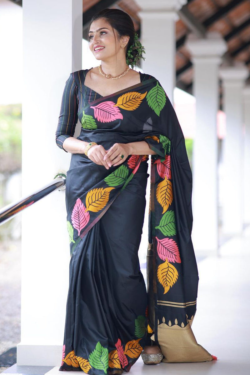Girlish Black Soft Silk Saree With Beautiful Blouse Piece