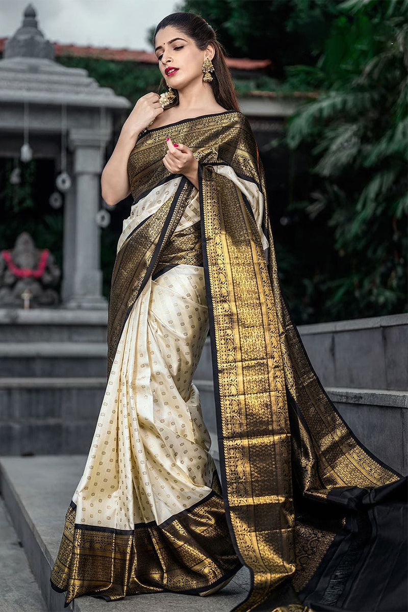 Gratifying Off White Soft Silk Saree With Surpassing Blouse Piece
