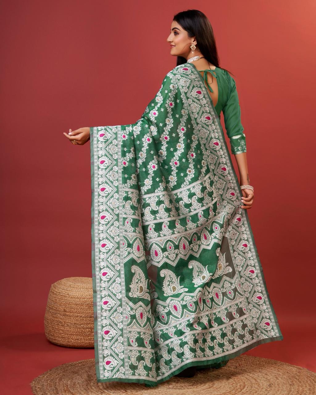 Vibrant Green Cotton Silk Saree With Radiant Blouse Piece