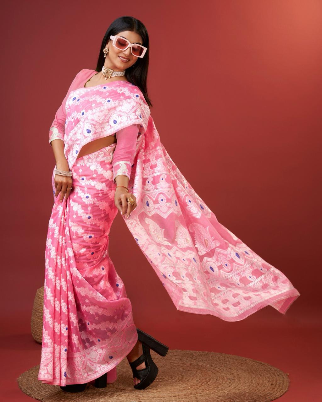 Enamoring Pink Cotton Silk Saree With Opulent Blouse Piece