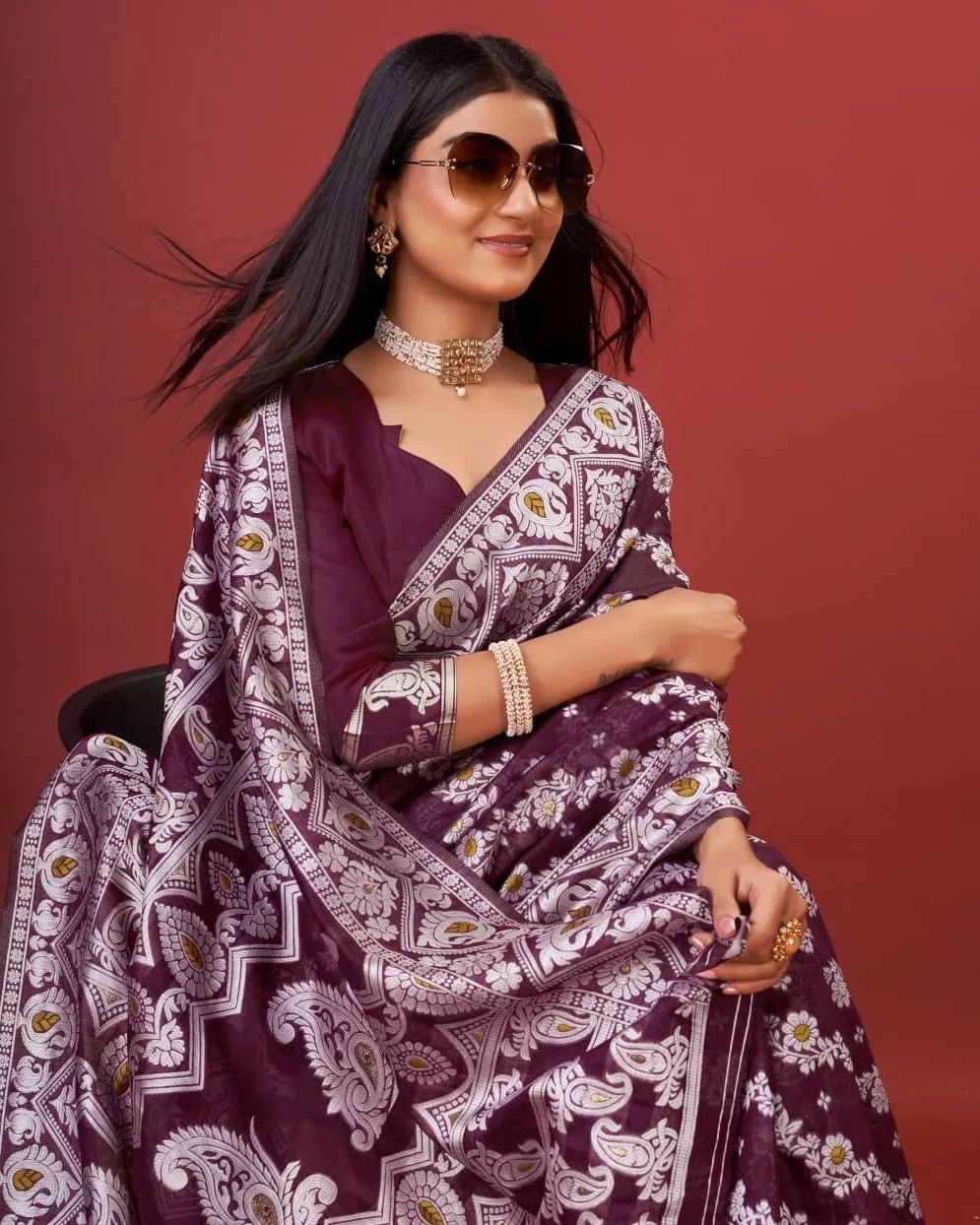 Radiant Wine Cotton Silk Saree With Seraphic Blouse Piece