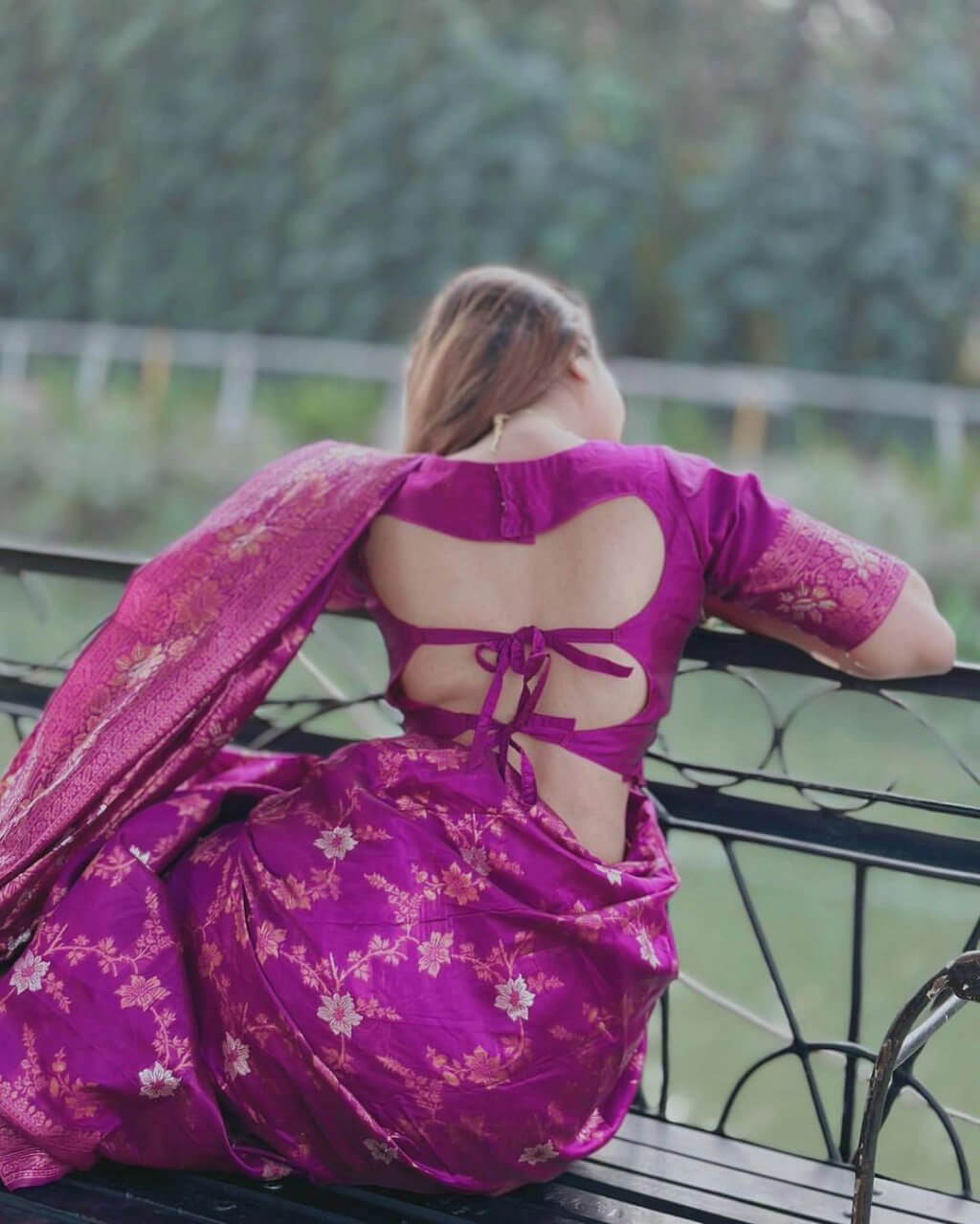 Eclat Purple Soft Silk Saree With Groovy Blouse Piece