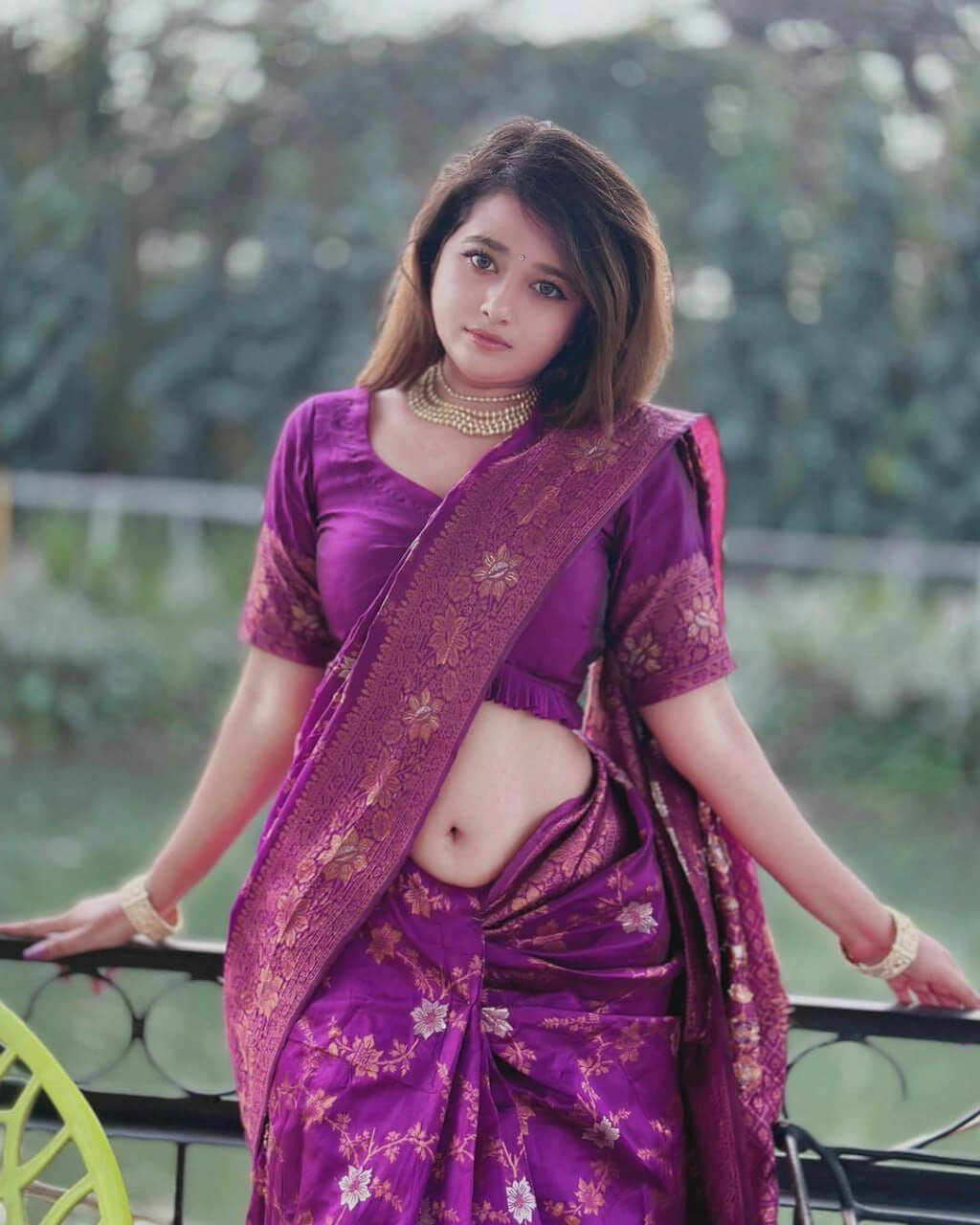 Eclat Purple Soft Silk Saree With Groovy Blouse Piece