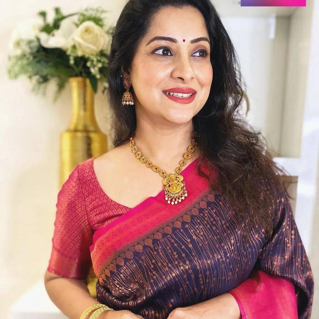 Ephemeral Blue Soft Banarasi Silk Saree With Majesty Blouse Piece