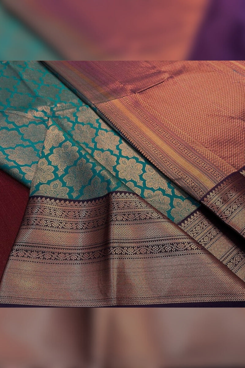 Verdant Rama Soft Banarasi Silk Saree With Ethnic Blouse Piece
