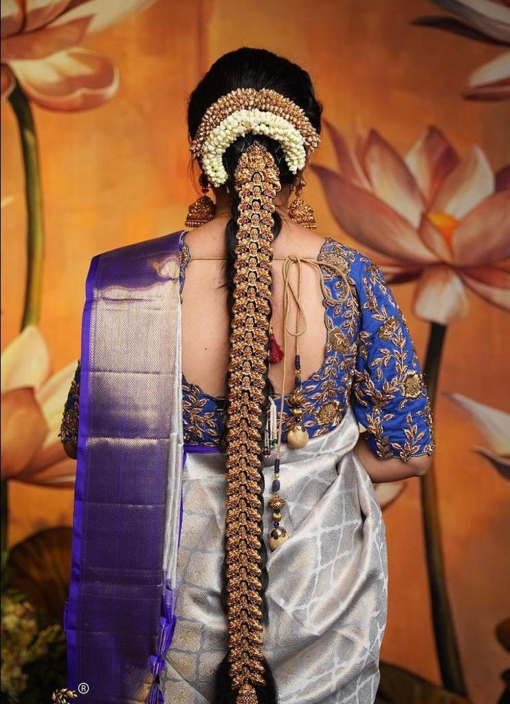 Radiant Grey Soft Silk Saree With Murmurous Blouse Piece