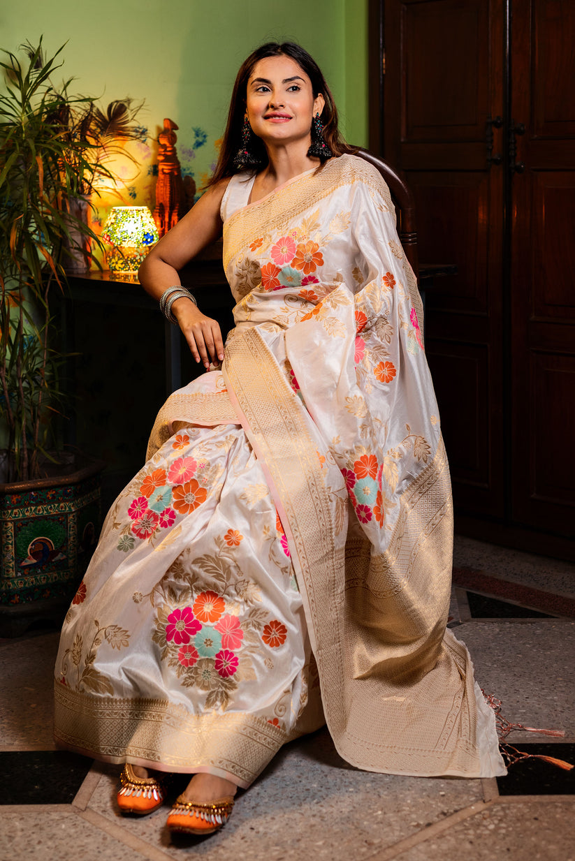 Twirling Beige Soft Banarasi Silk Saree With Exceptional Blouse Piece