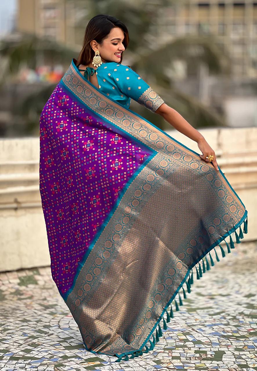 Twirling Purple Soft Silk Saree With Vivacious Blouse Piece