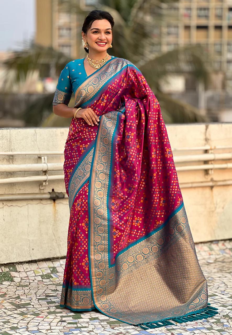 Confounding Wine Soft Silk Saree With Proficient Blouse Piece