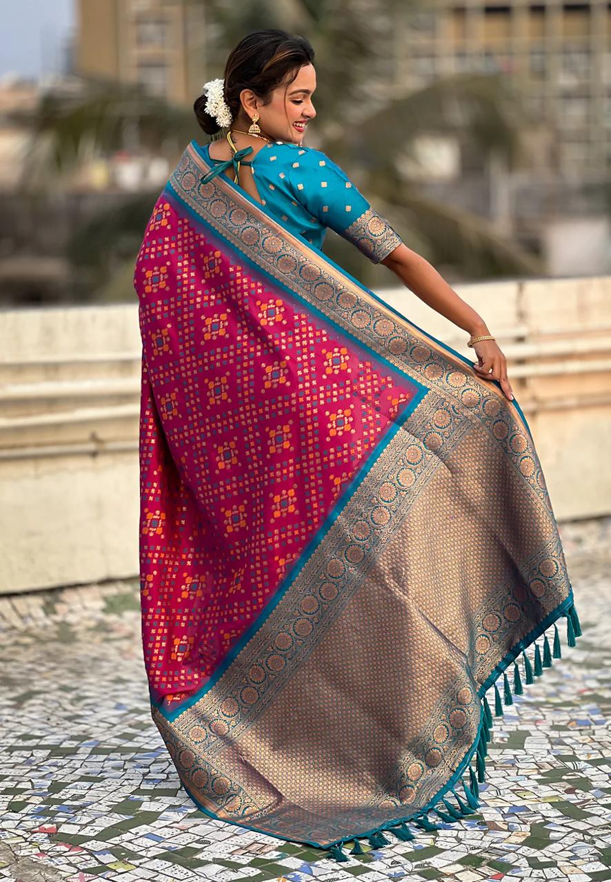 Confounding Wine Soft Silk Saree With Proficient Blouse Piece