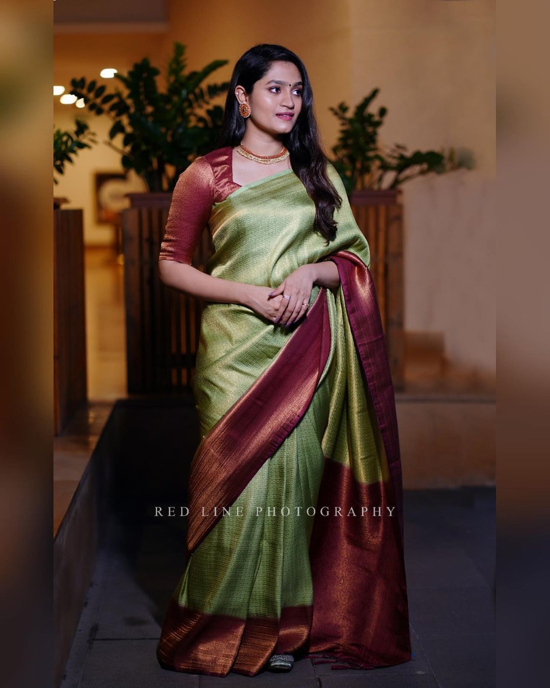 Allure Green Soft Banarasi Silk Saree With Classic Blouse Piece