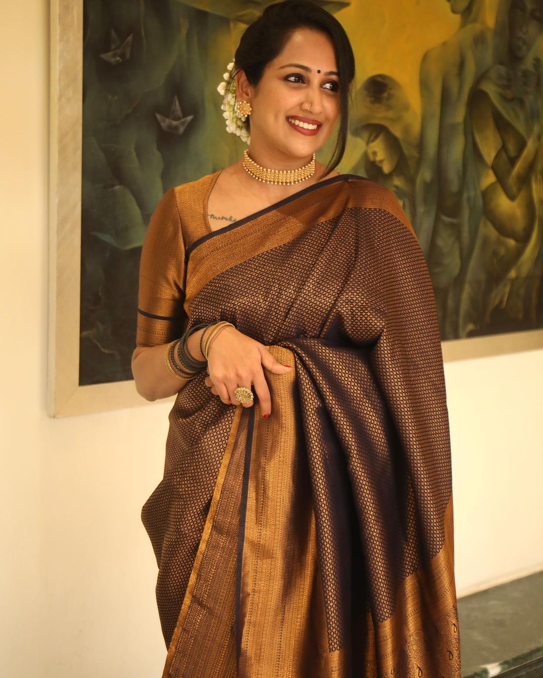 Quintessential Black Soft Kanjivaram Silk Saree With Surpassing Blouse Piece