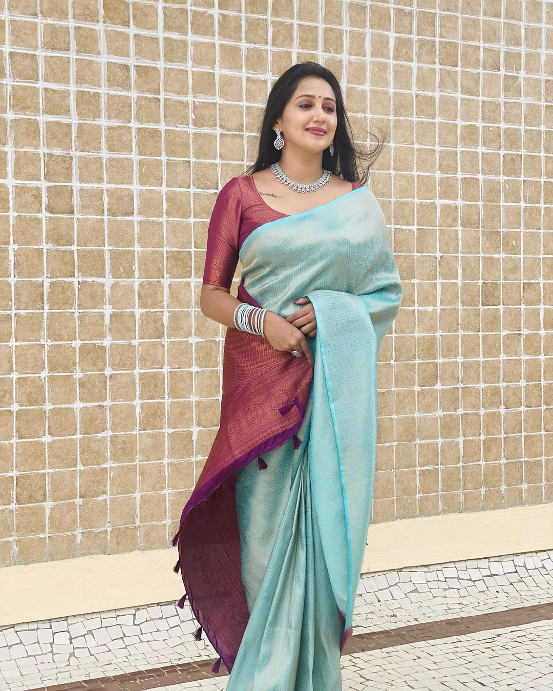 Majestic Firozi Soft Silk Saree With Excellent Blouse Piece