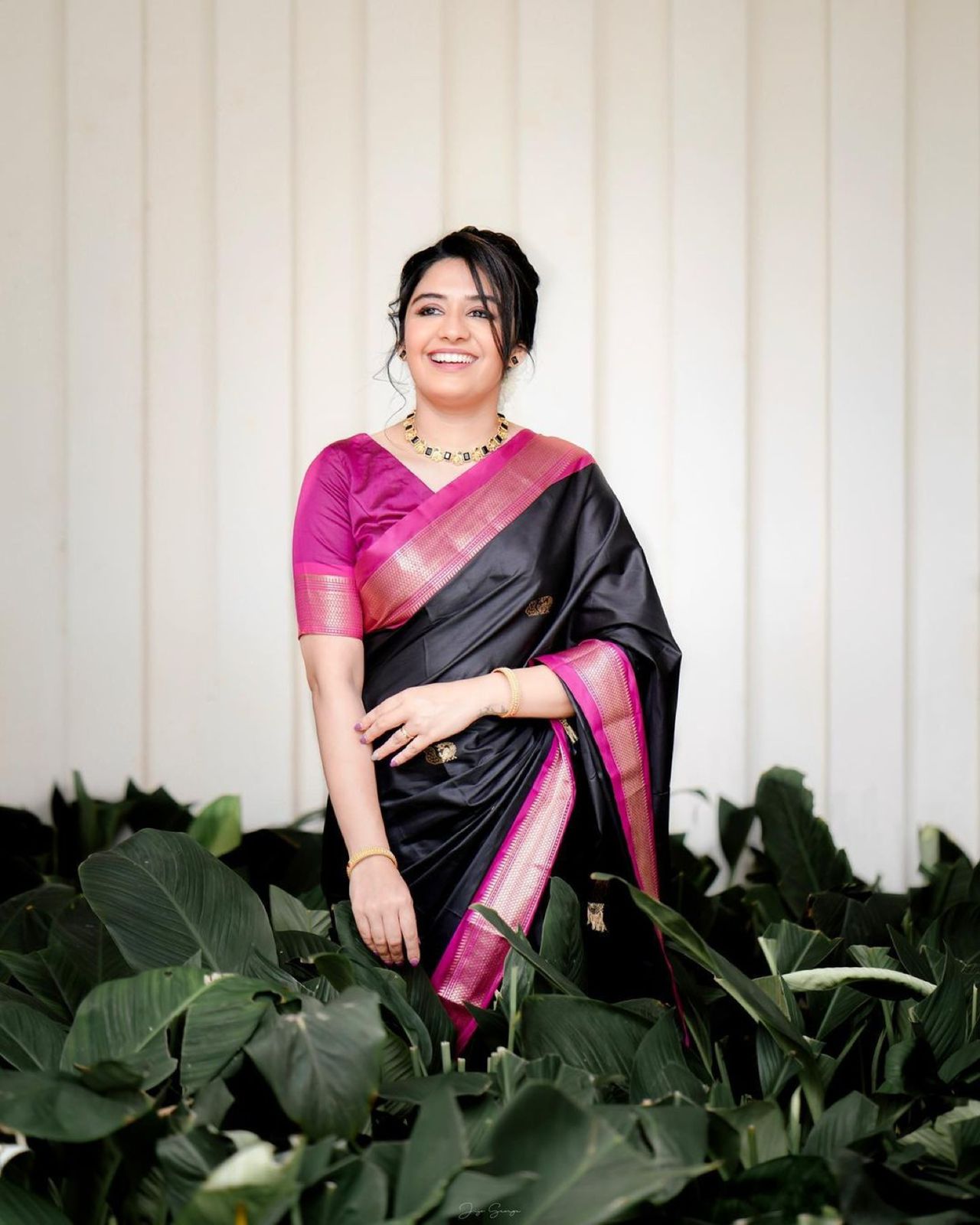 Embellished Black Soft Banarasi Silk Saree With Girlish Blouse Piece