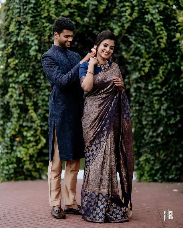 Ethereal Navy Blue Soft Silk Saree With Hypnotic Blouse Piece