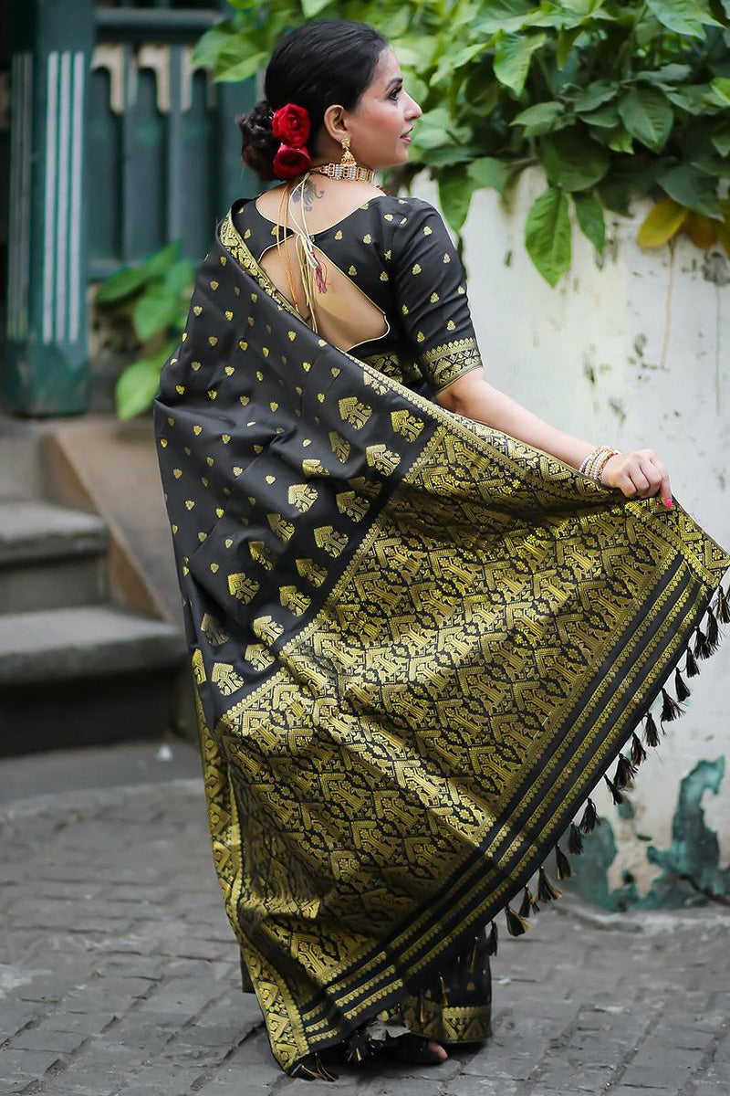 Allure Black Soft Silk Saree With Demure Blouse Piece