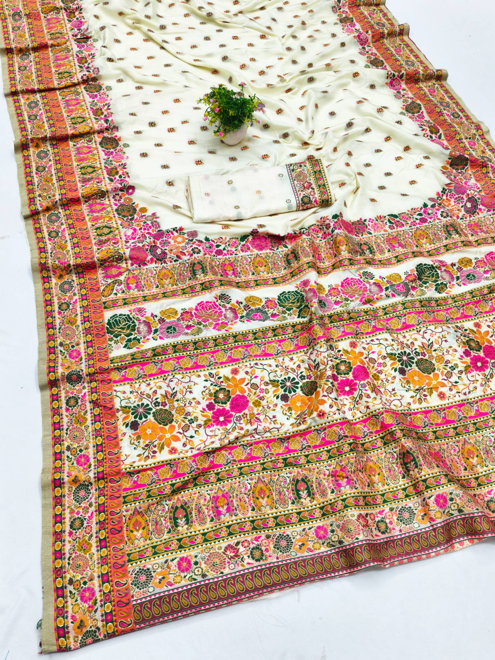 Ineffable Beige Nylon Dola Pashmina Saree With Eye-catching Blouse Piece