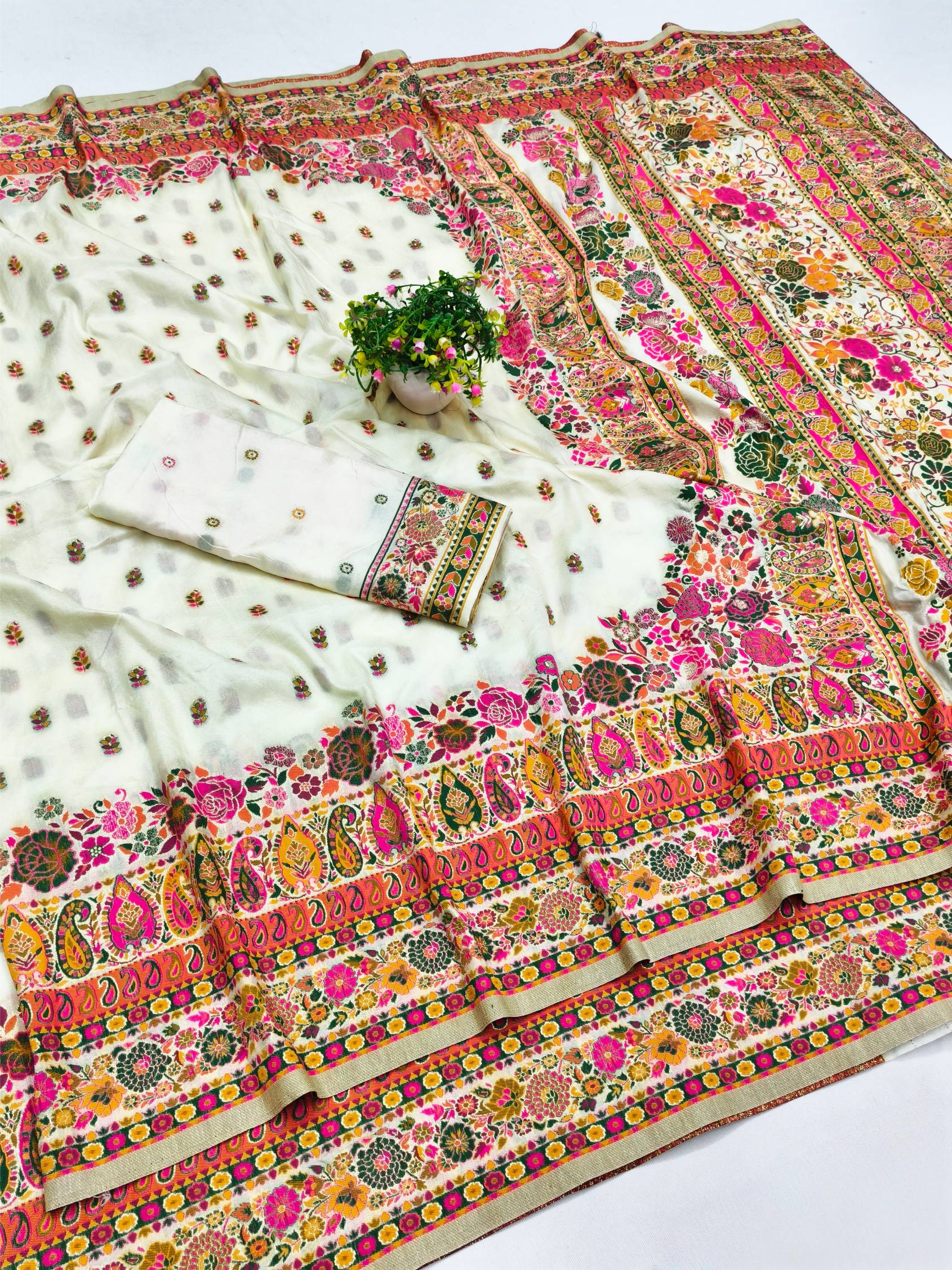 Ineffable Beige Nylon Dola Pashmina Saree With Eye-catching Blouse Piece