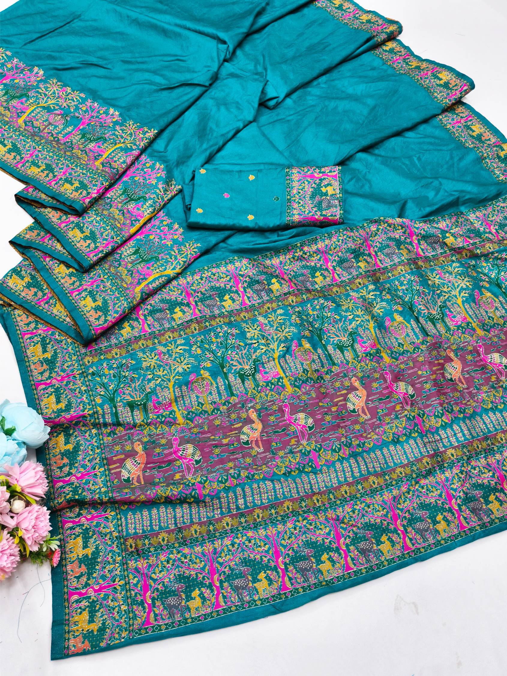 Woebegone Rama Nylon Dola Pashmina Saree With Gratifying Blouse Piece