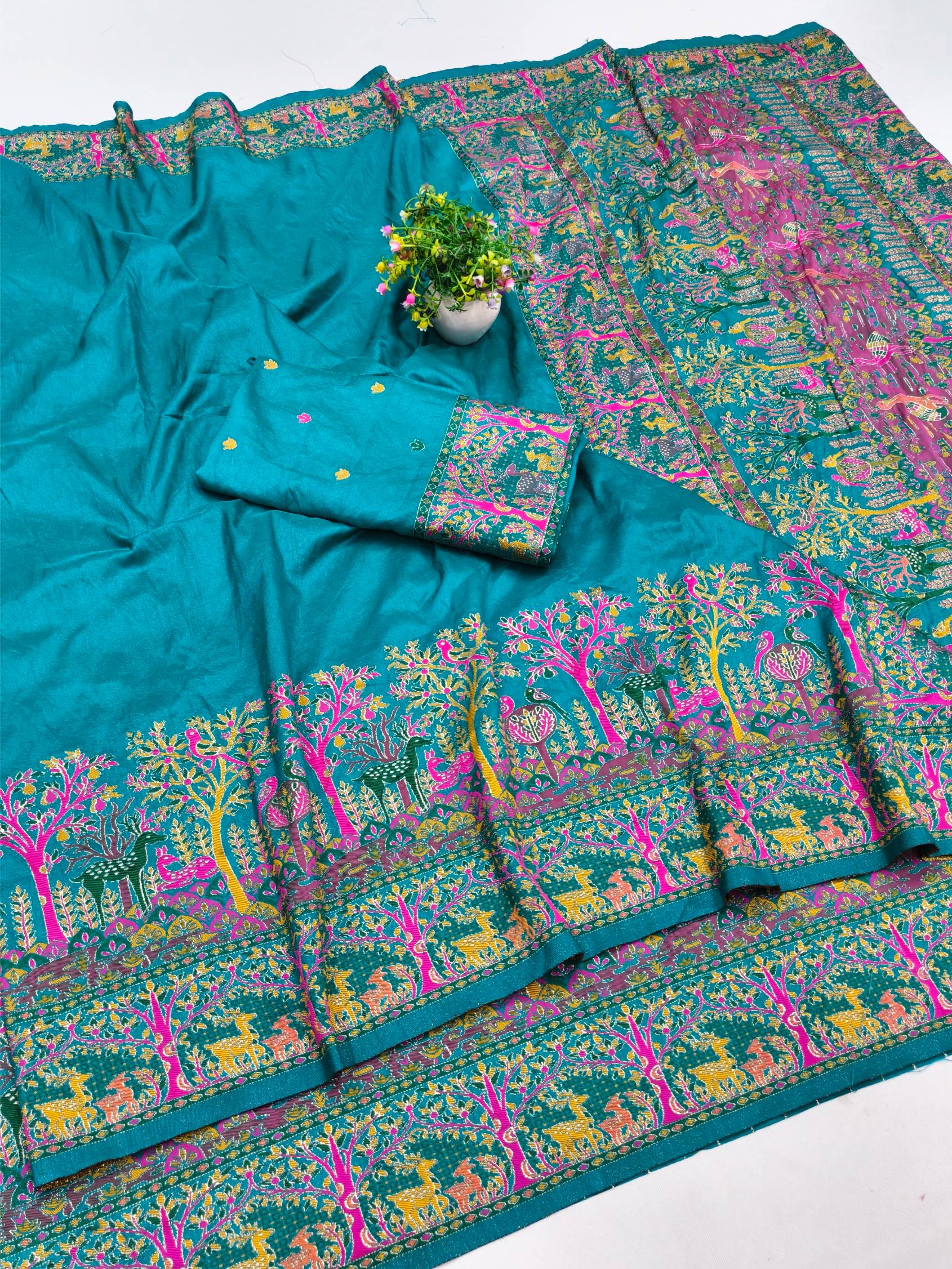 Woebegone Rama Nylon Dola Pashmina Saree With Gratifying Blouse Piece