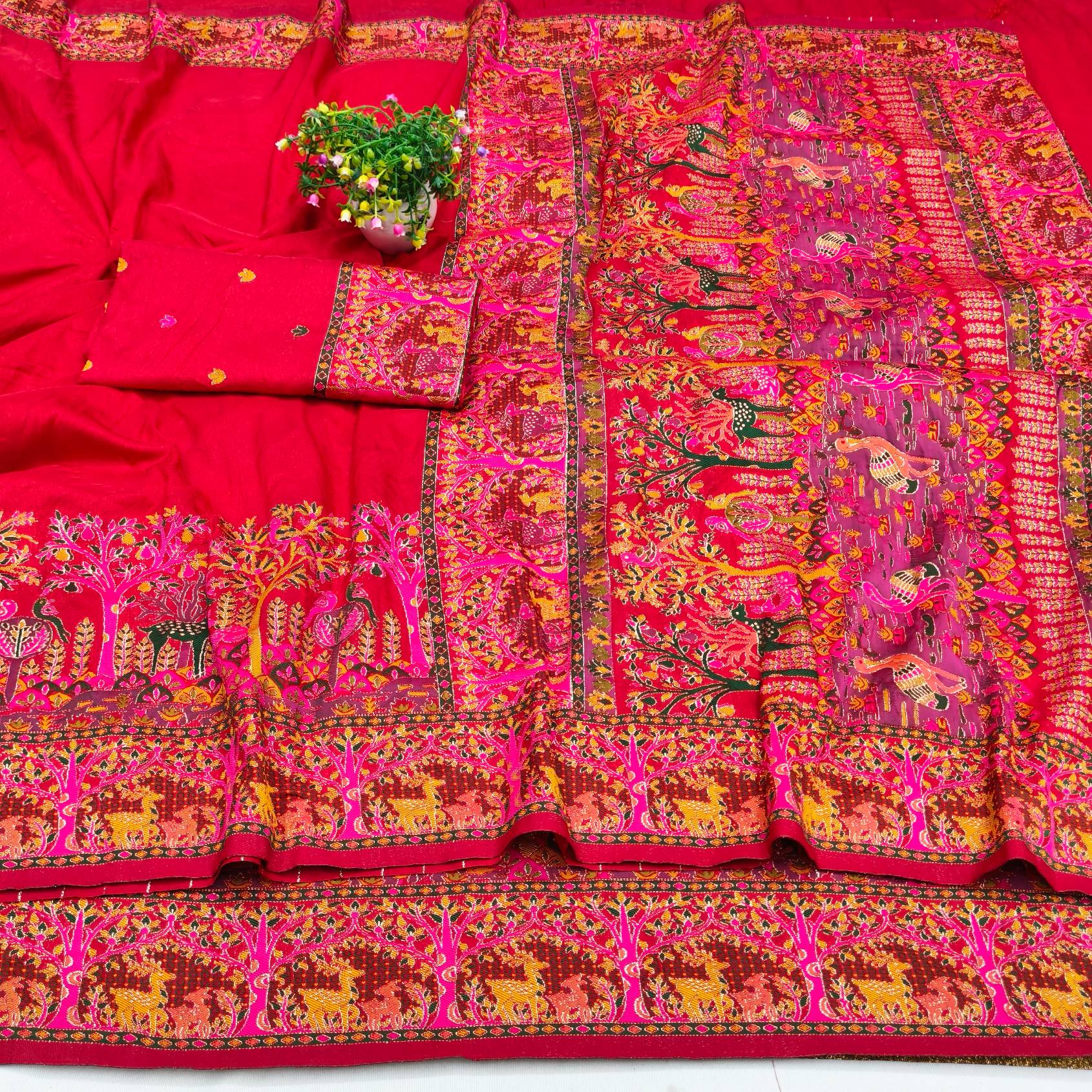 Vibrant Red Nylon Dola Pashmina Saree With Surpassing Blouse Piece