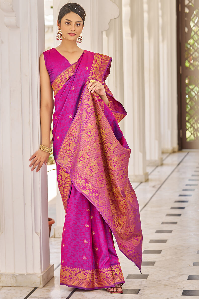 Scrupulous Purple Kanjivaram Silk Saree With Inspiring Blouse Piece