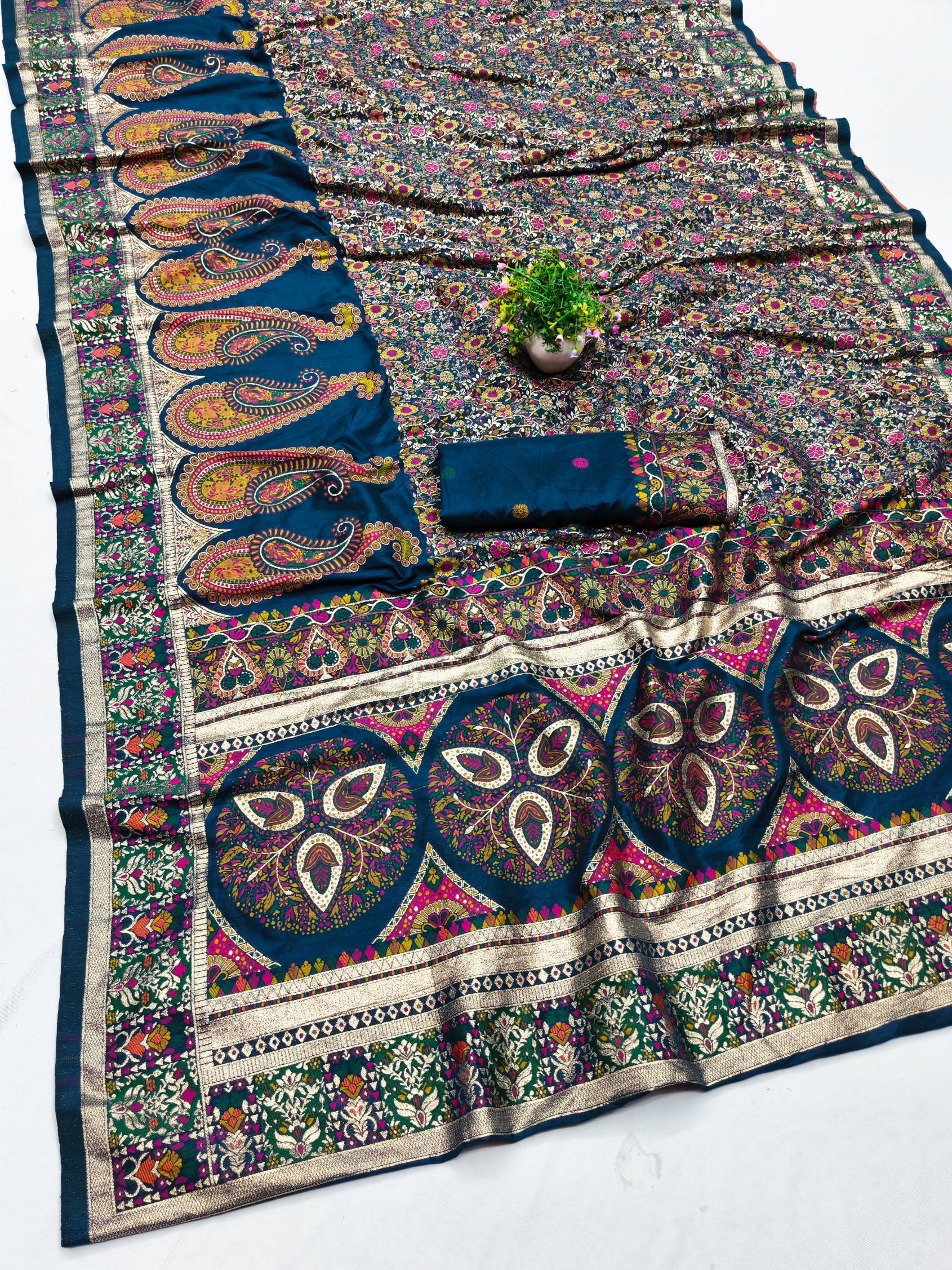Flamboyant Blue Nylon Dola Pashmina Saree With Luxuriant Blouse Piece