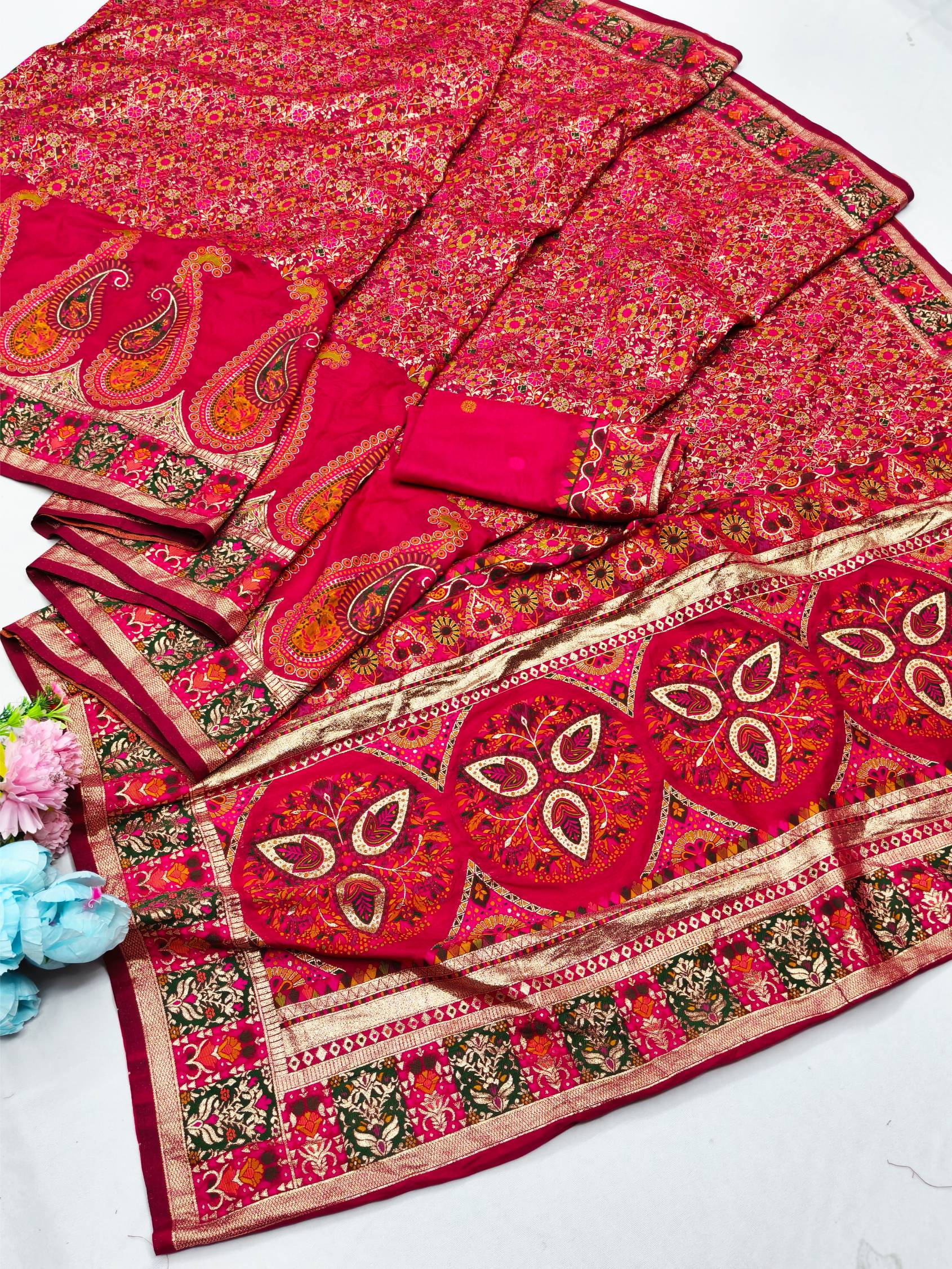 Evanescent Dark Pink Nylon Dola Pashmina Saree With Whimsical Blouse Piece