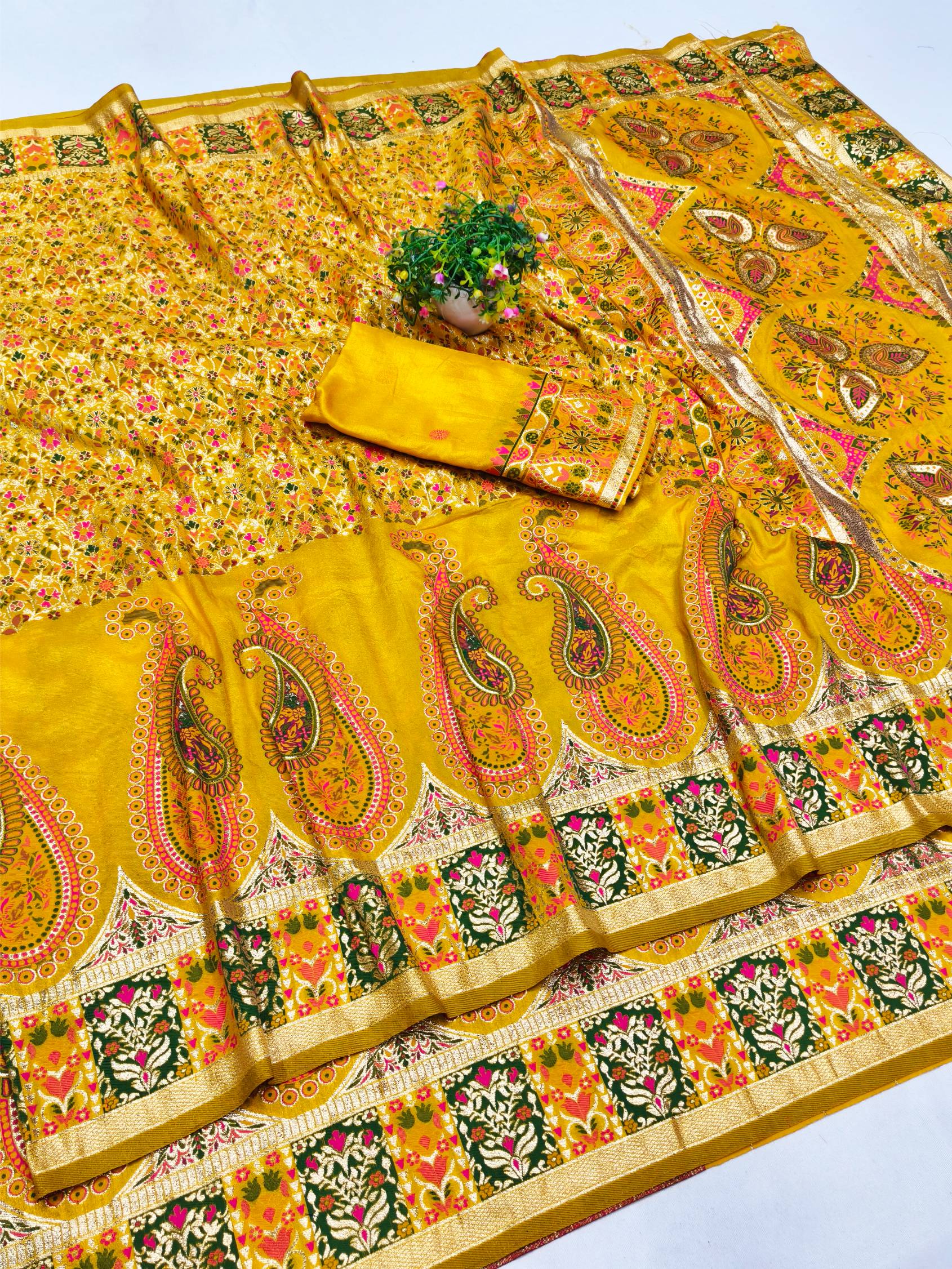 Traditional Yellow Nylon Dola Pashmina Saree With Incomparable Blouse Piece
