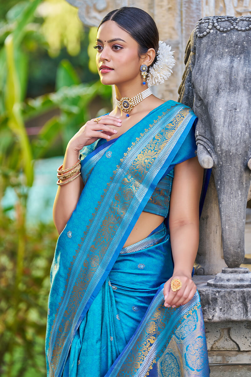 Seraphic Firozi Kanjivaram Silk Saree With Traditional Blouse Piece