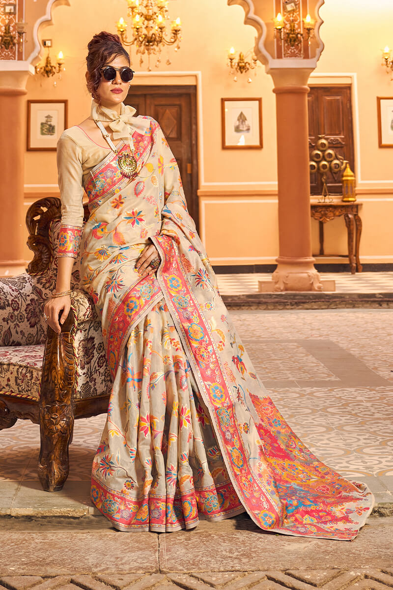 Exceptional Beige Linen Silk Saree With Surpassing Blouse Piece