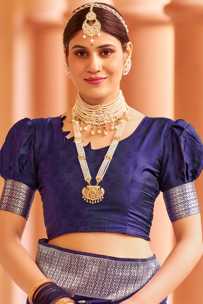 Flamboyant Navy Blue Banarasi Silk Saree with Improbable Blouse Piece