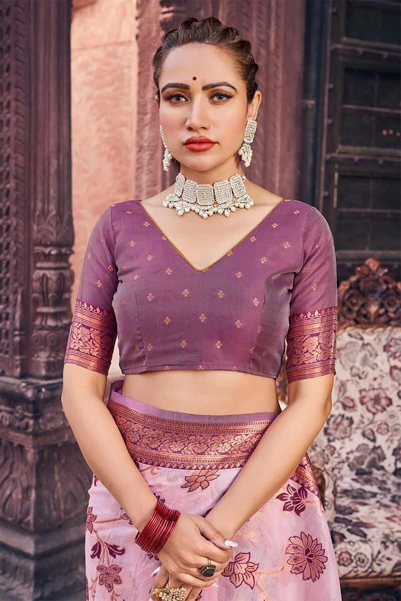 Prominent Lavender Organza Silk Saree With Lassitude Blouse Piece