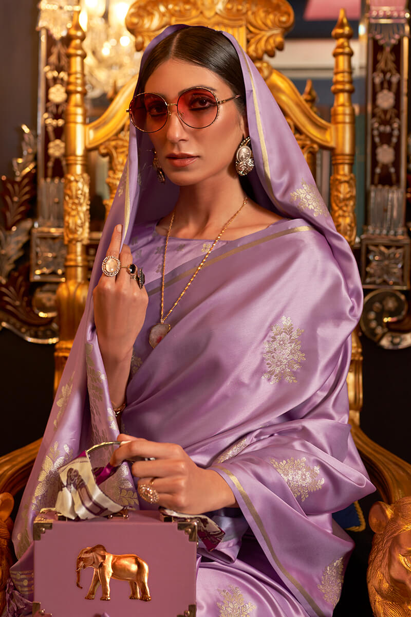 Exceptional Lavender Soft Banarasi Silk Saree With Devastating Blouse Piece