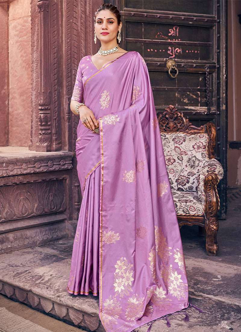 Majesty Lavender Soft Banarasi Silk Saree With Confounding Blouse Piece