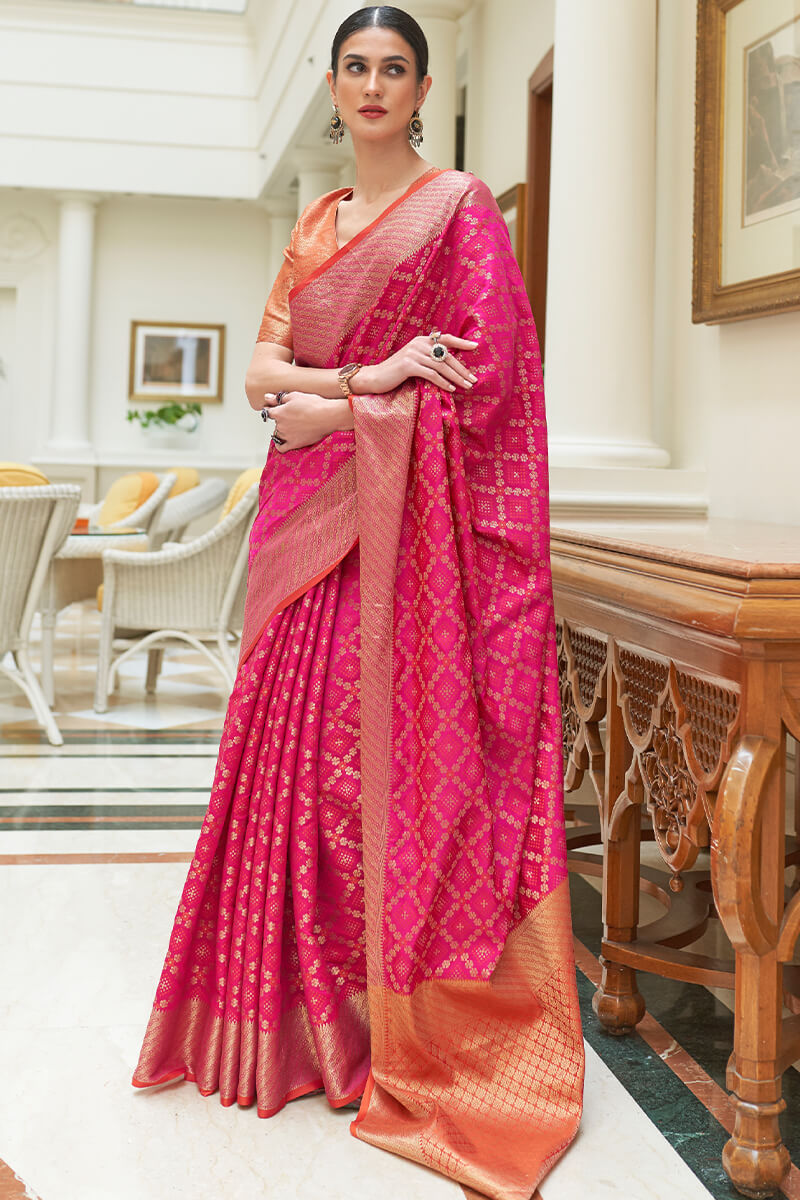 Desuetude Dark Pink Soft Patola Silk Saree with Ephemeral Blouse Piece