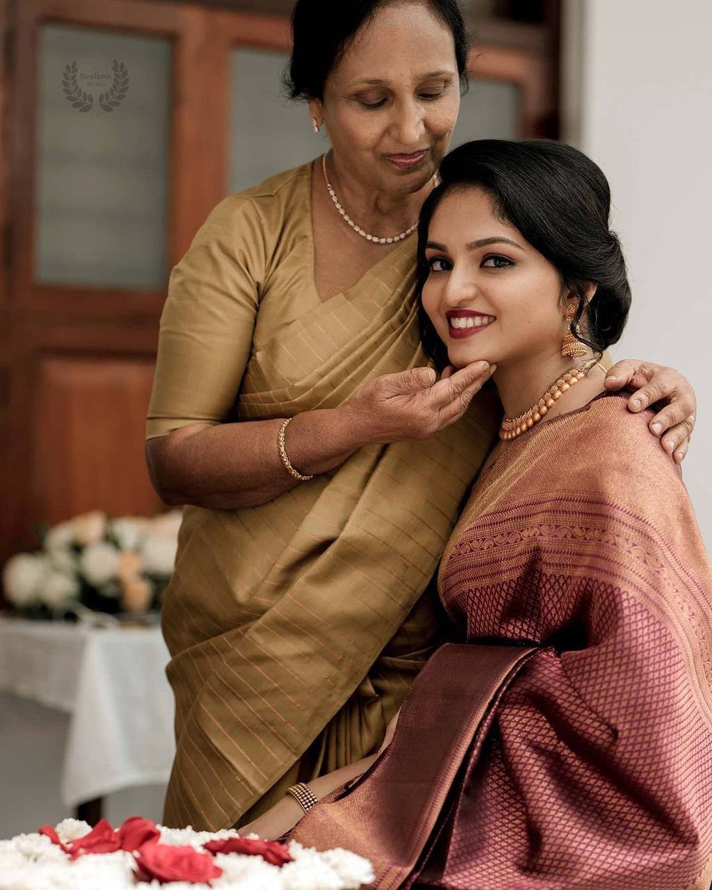 Staring Maroon Soft Silk Saree With Demure Blouse Piece