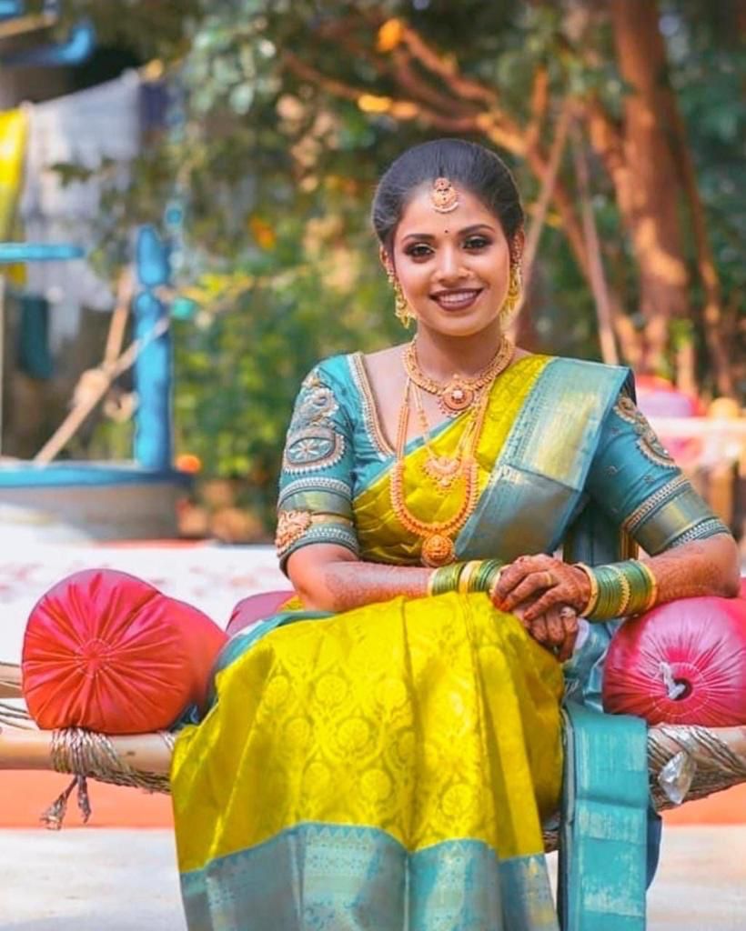 Incredible Yellow Soft Silk Saree With Energetic Blouse Piece