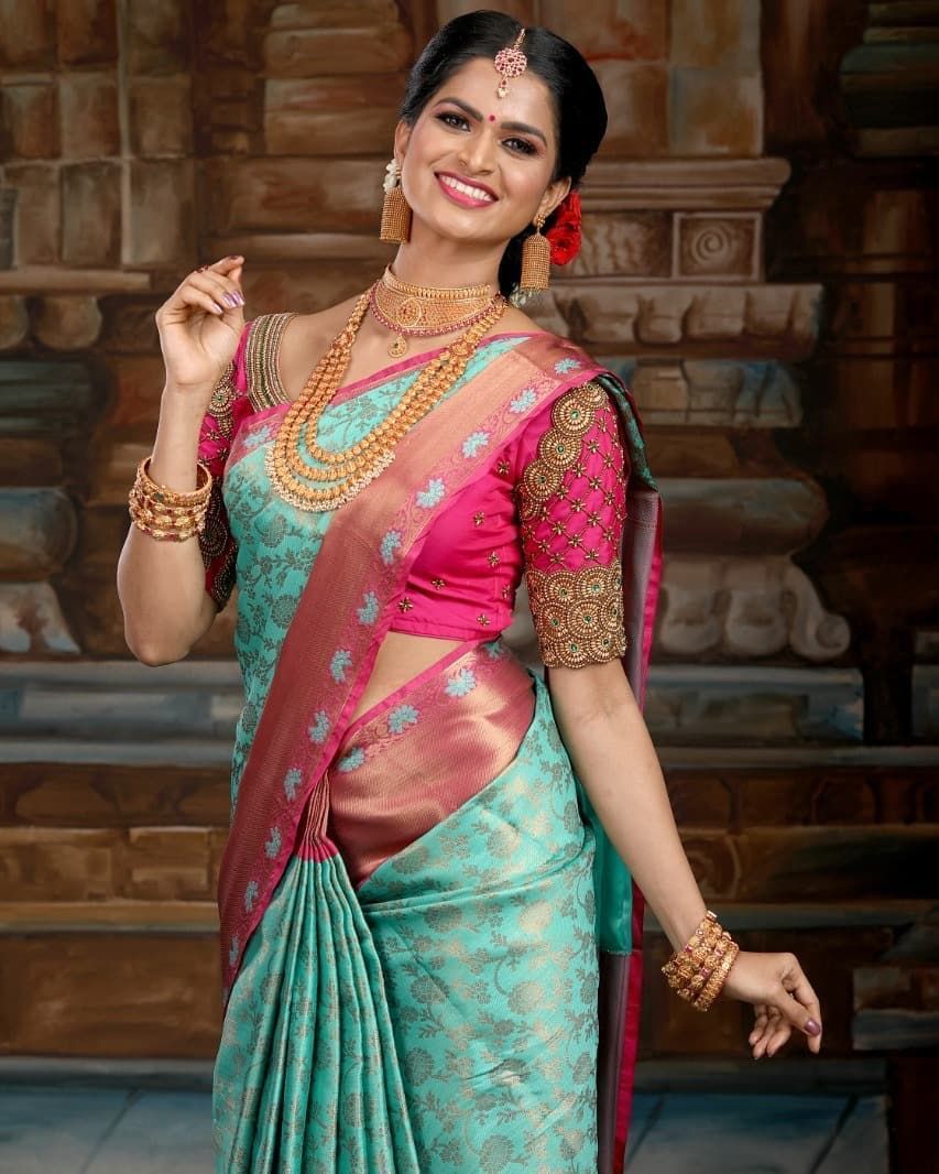 Demesne Sky Soft Silk Saree With Fancifull Blouse Piece
