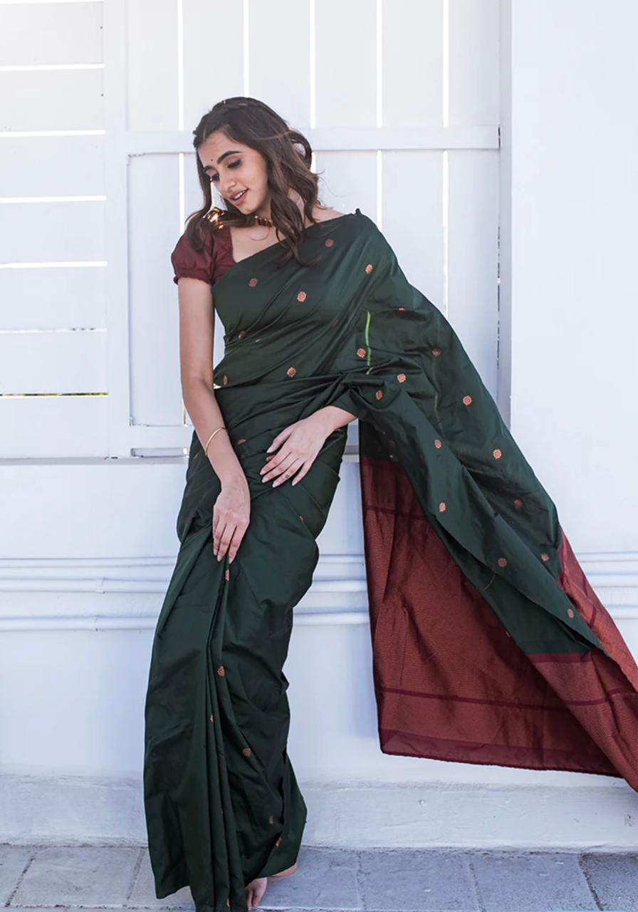 Beleaguer Dark Green Soft Silk Saree With Staggering Blouse Piece