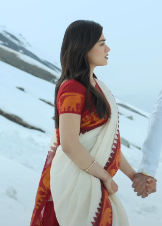 Rhapsody White Soft Silk Saree With Surreptitious Blouse Piece