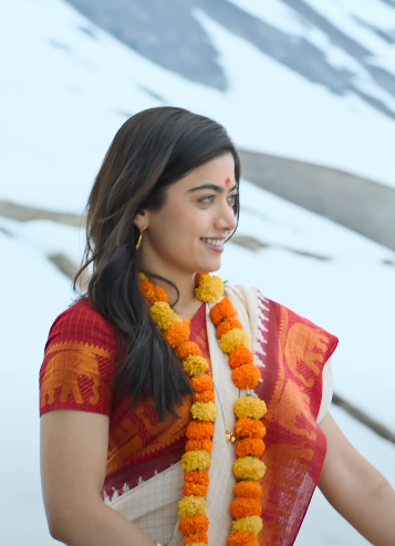 Rhapsody White Soft Silk Saree With Surreptitious Blouse Piece