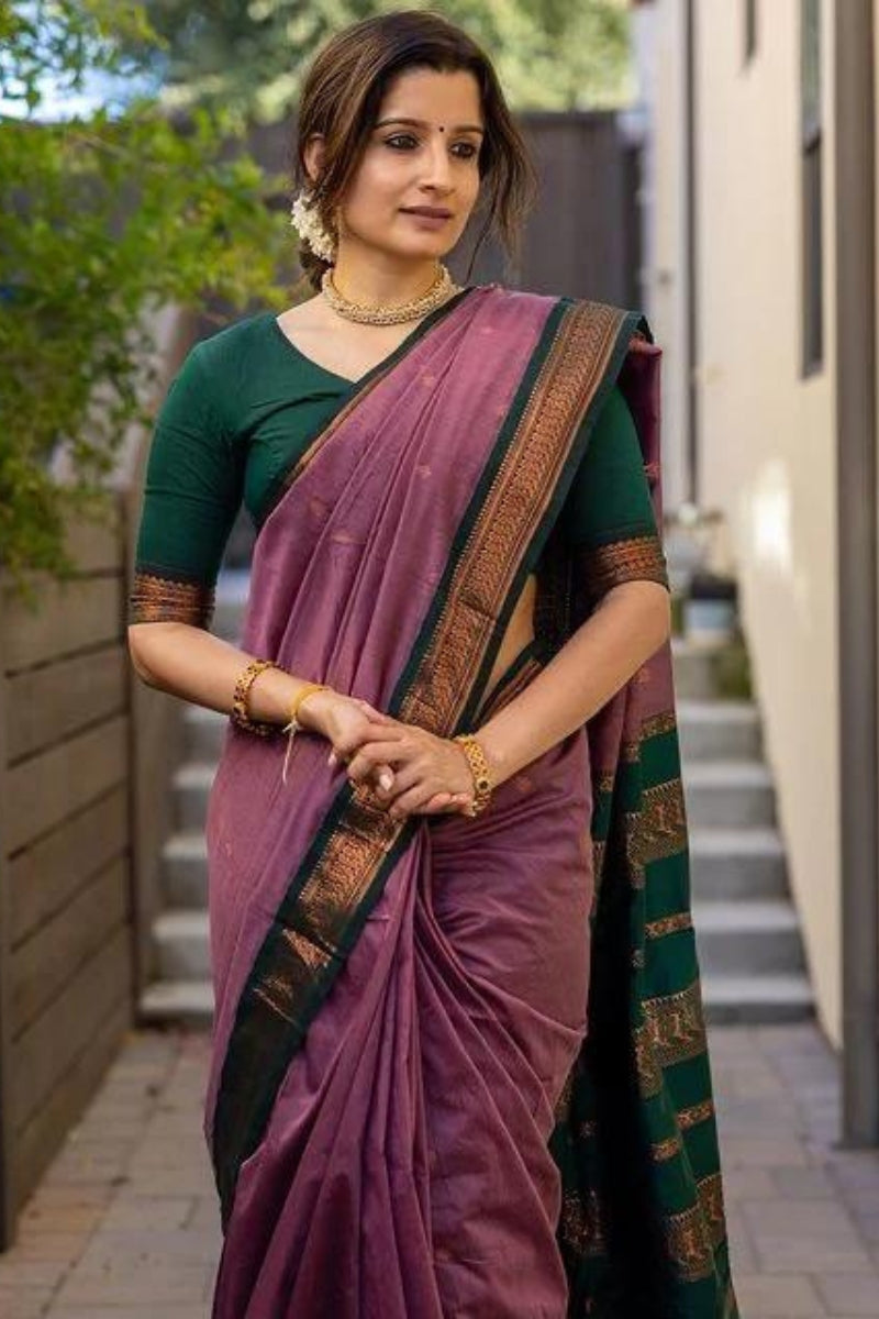 Devastating Lavender Soft Silk Saree With Vibrant Blouse Piece