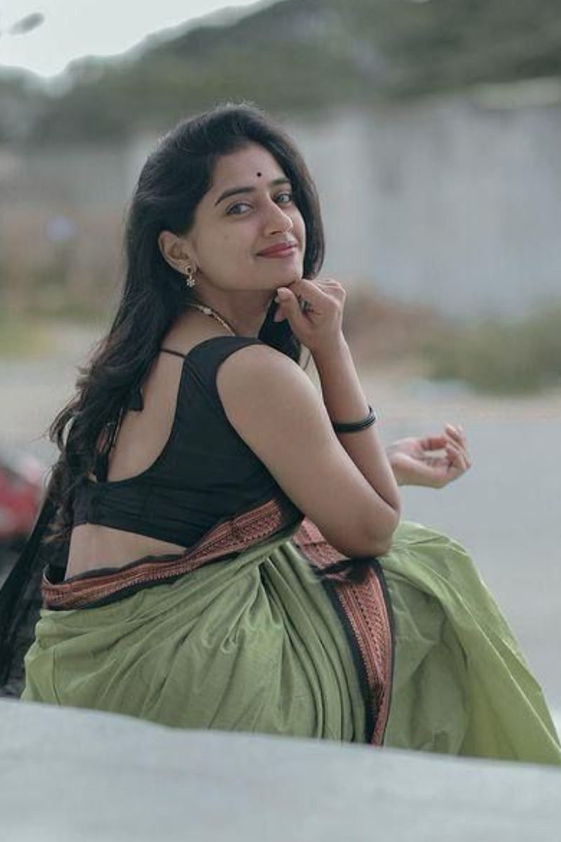 Vestigial Pista Soft Silk Saree With Ravishing Blouse Piece