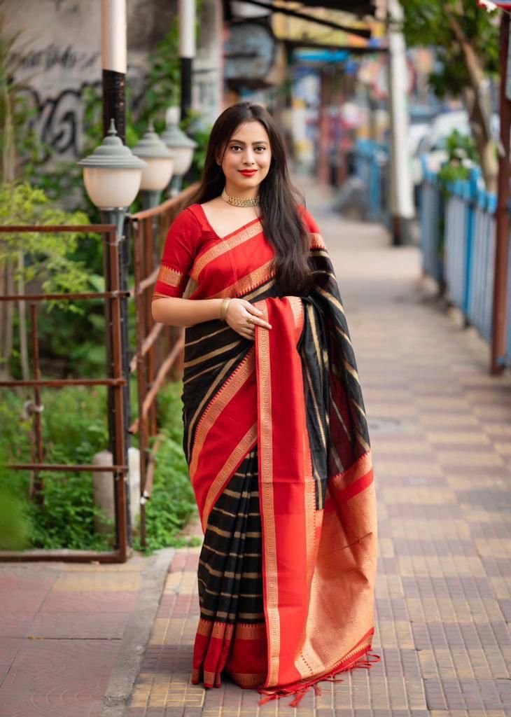 Exceptional Black Soft Silk Saree With Resonant Blouse Piece