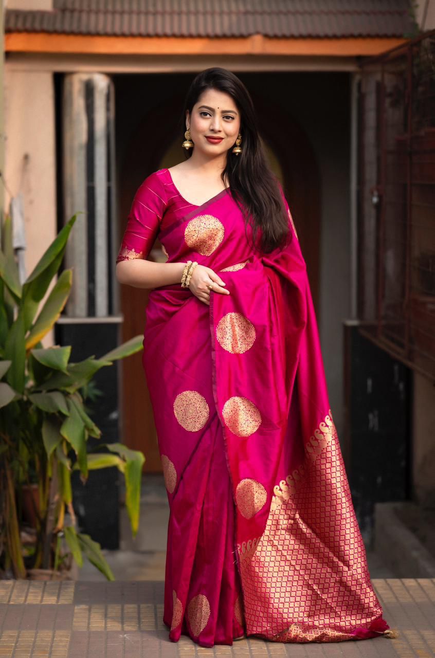 Nemesis Dark Pink Soft Silk Saree With Staring Blouse Piece